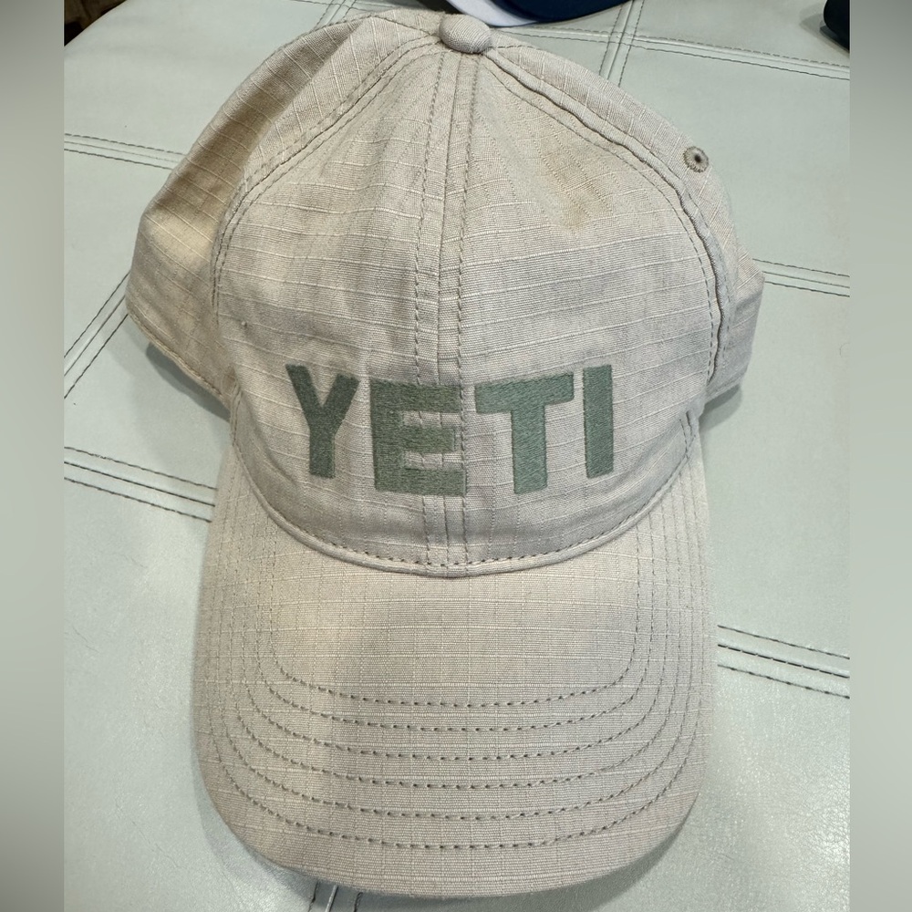YETI Structured Performance Hat